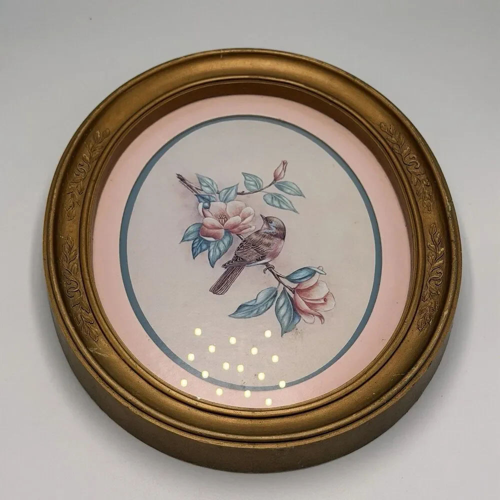 1983 HOMCO Kay Lamb Shannon Bird Magnolia Print Gold Oval Vintage Frame #3254